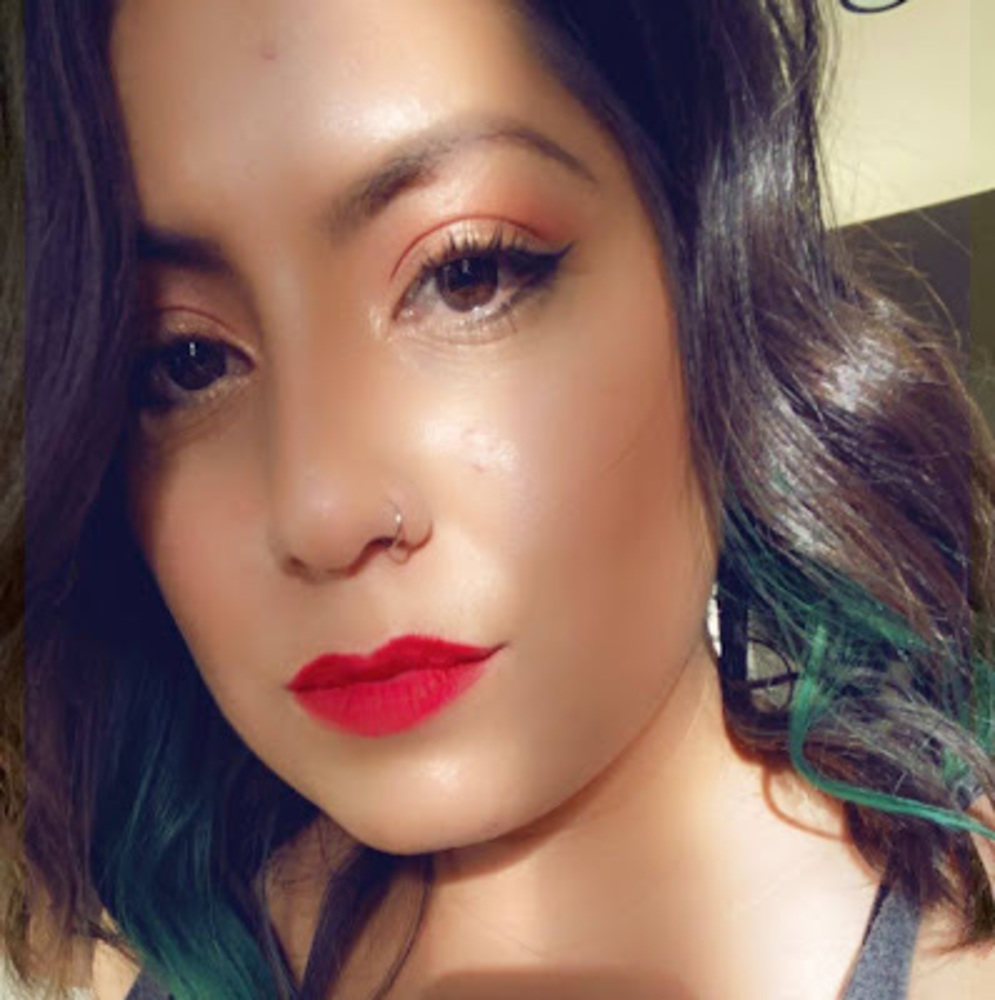 Meet your Posher, Vanessa